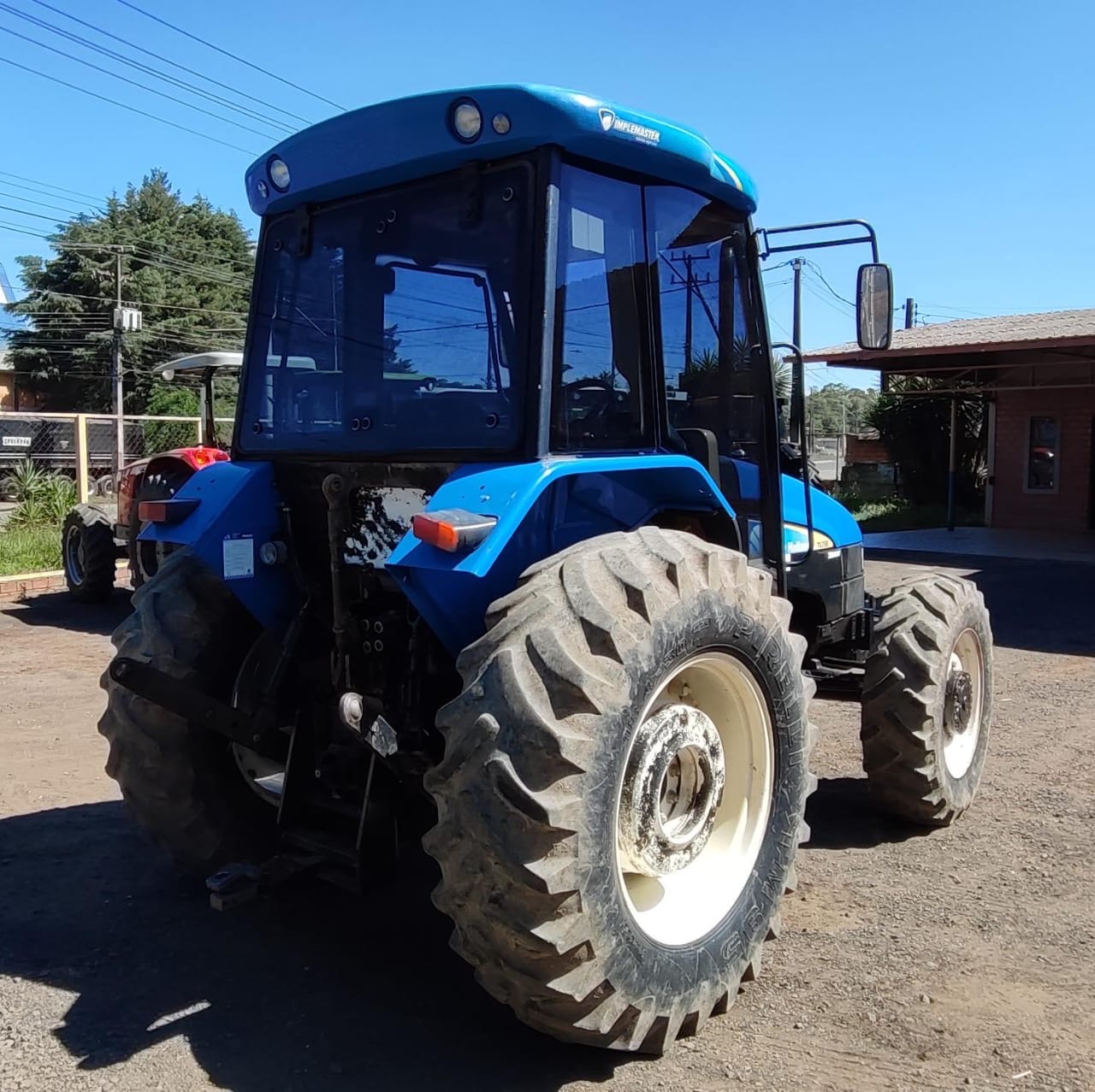 Trator New Holland TL 75 E Cabine Implemaster Fabricação 2010