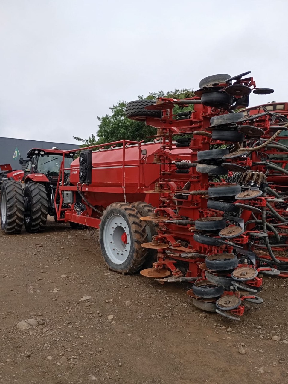 Puma 230 e Plantadeira Horsch Modelo Maestro Kompass 14.45