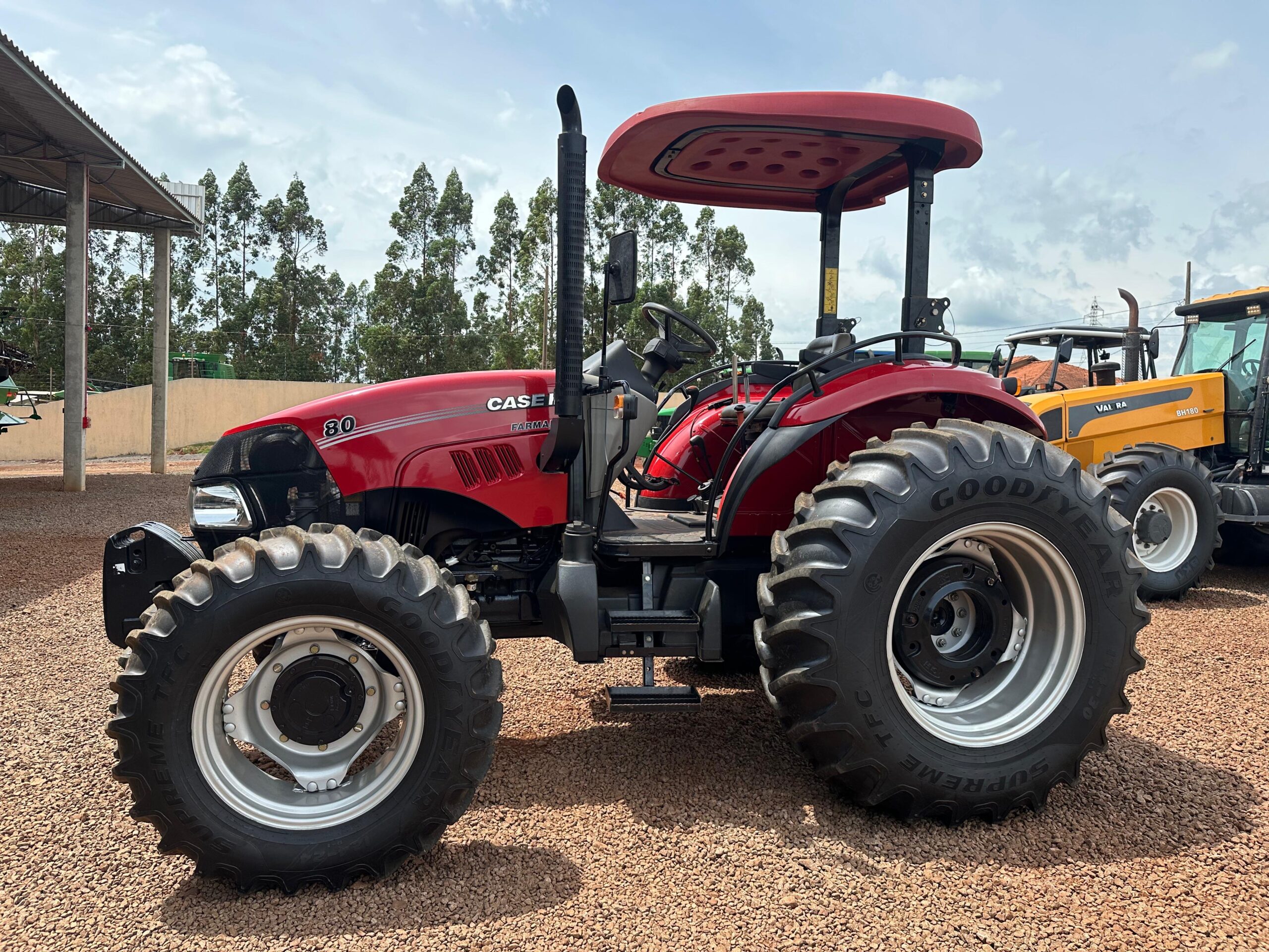 Case Farmall 80