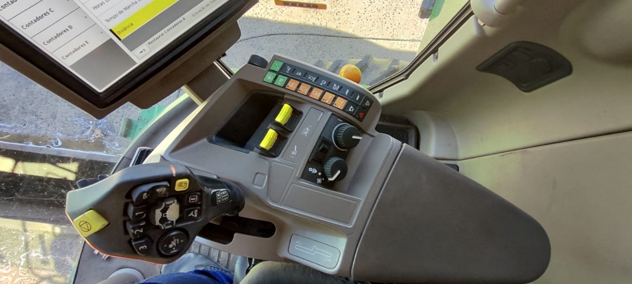 Colheitadeira John Deere JD S440 ano 2018