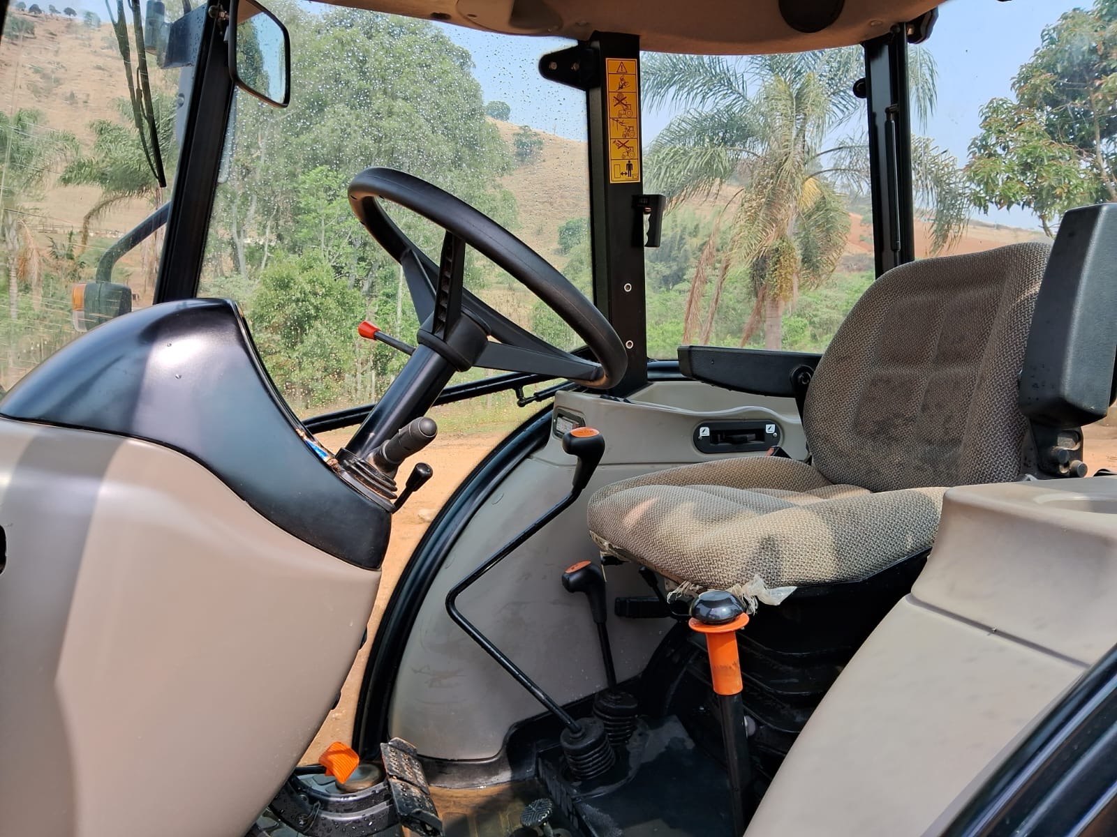 Case Farmall 80 (4x4) 80cv - Ano 2021