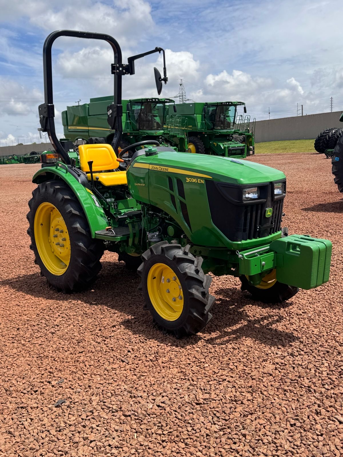 John Deere 3036 en ano 2023