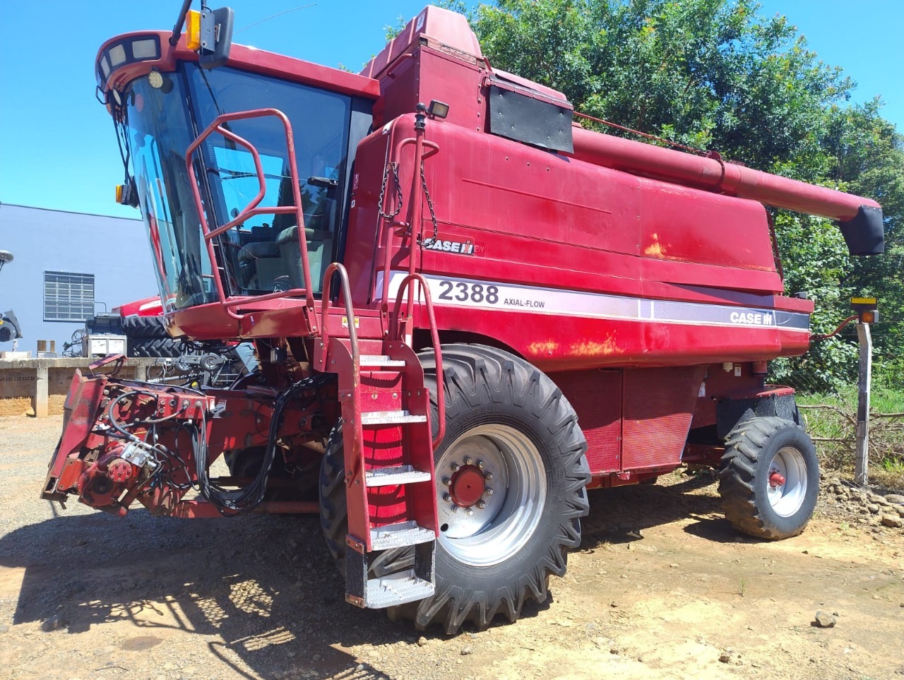 Colheitadeira Case IH 2388 Axial
