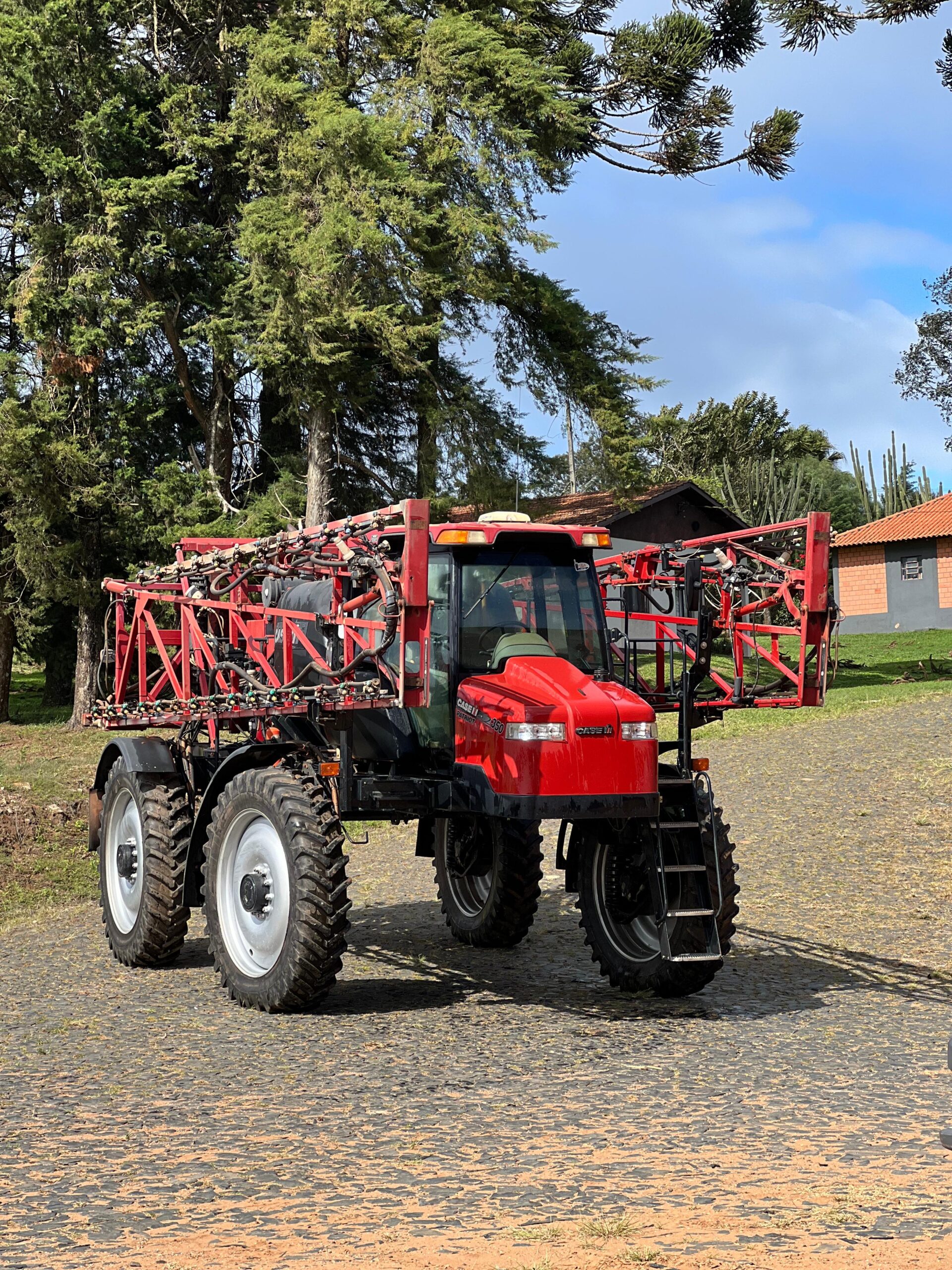 Case Patriot 350 ano 2015
