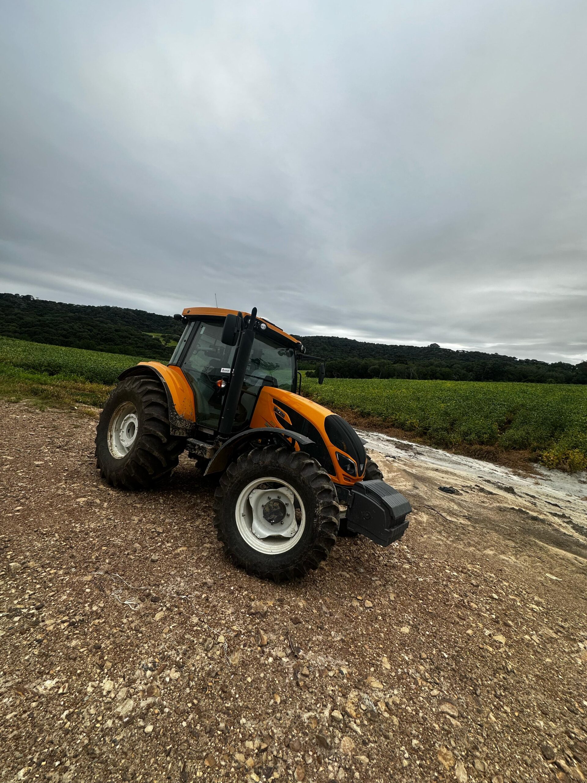 Valtra A134 Hitech ano 2022