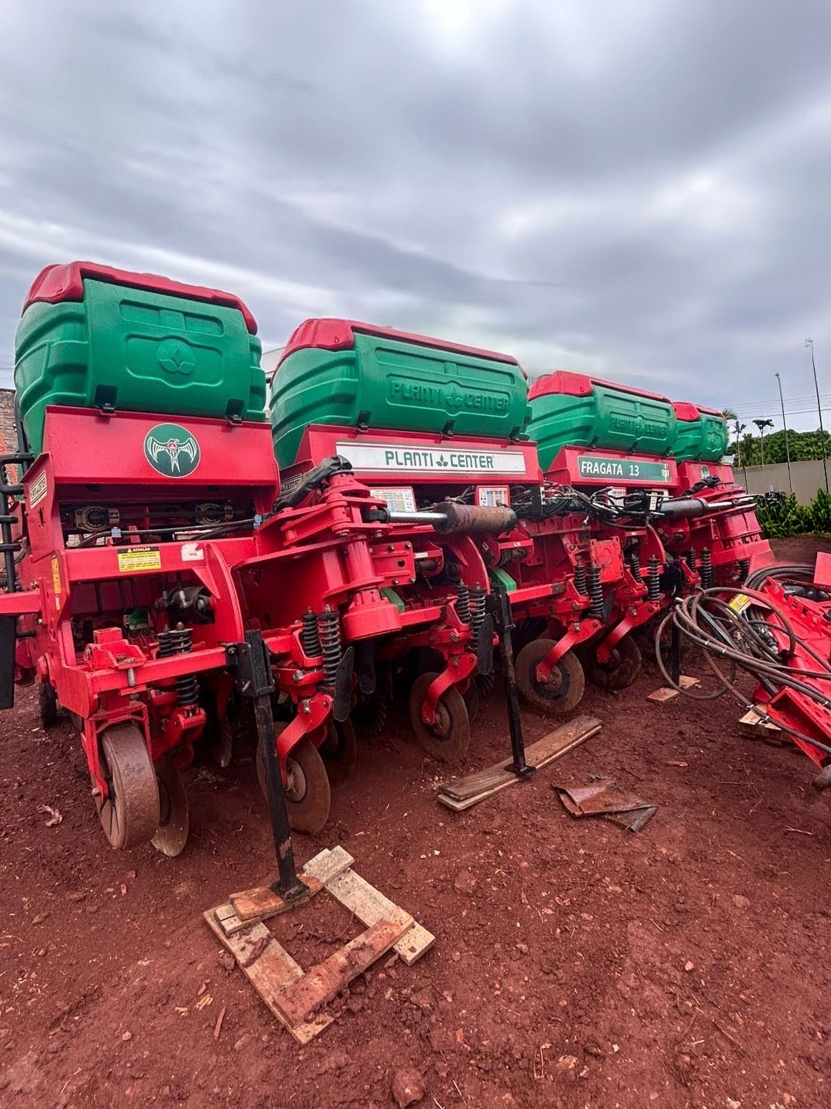 PLANTADEIRA PLANTI CENTER FRAGATA 13 G6 Ano 2021 13x45 Autotransportavel