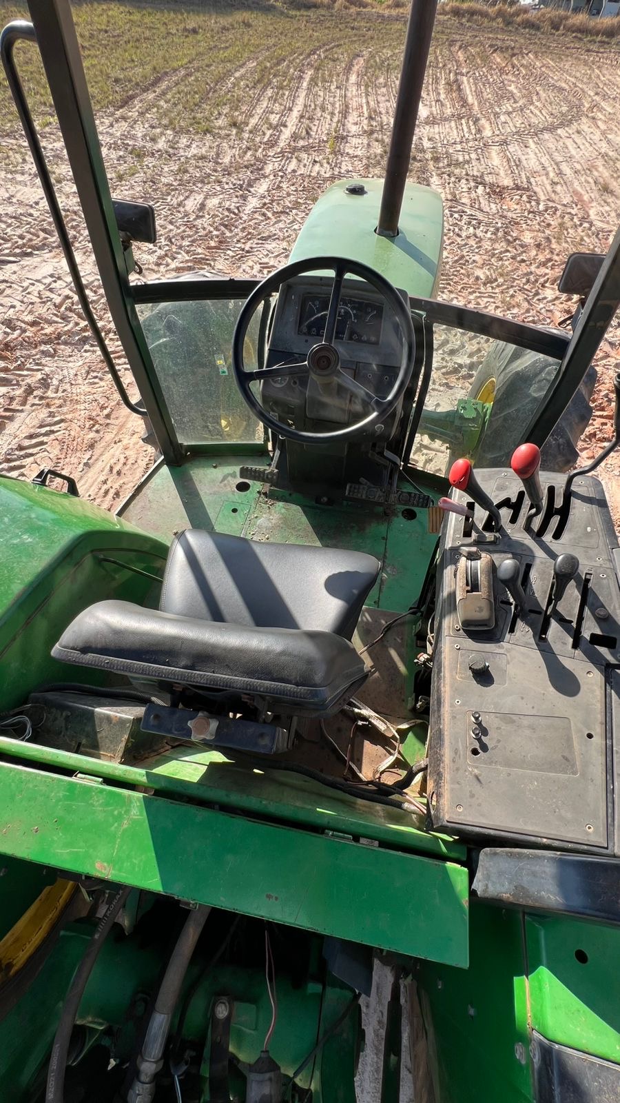 Trator John Deere 7500, Ano 2000