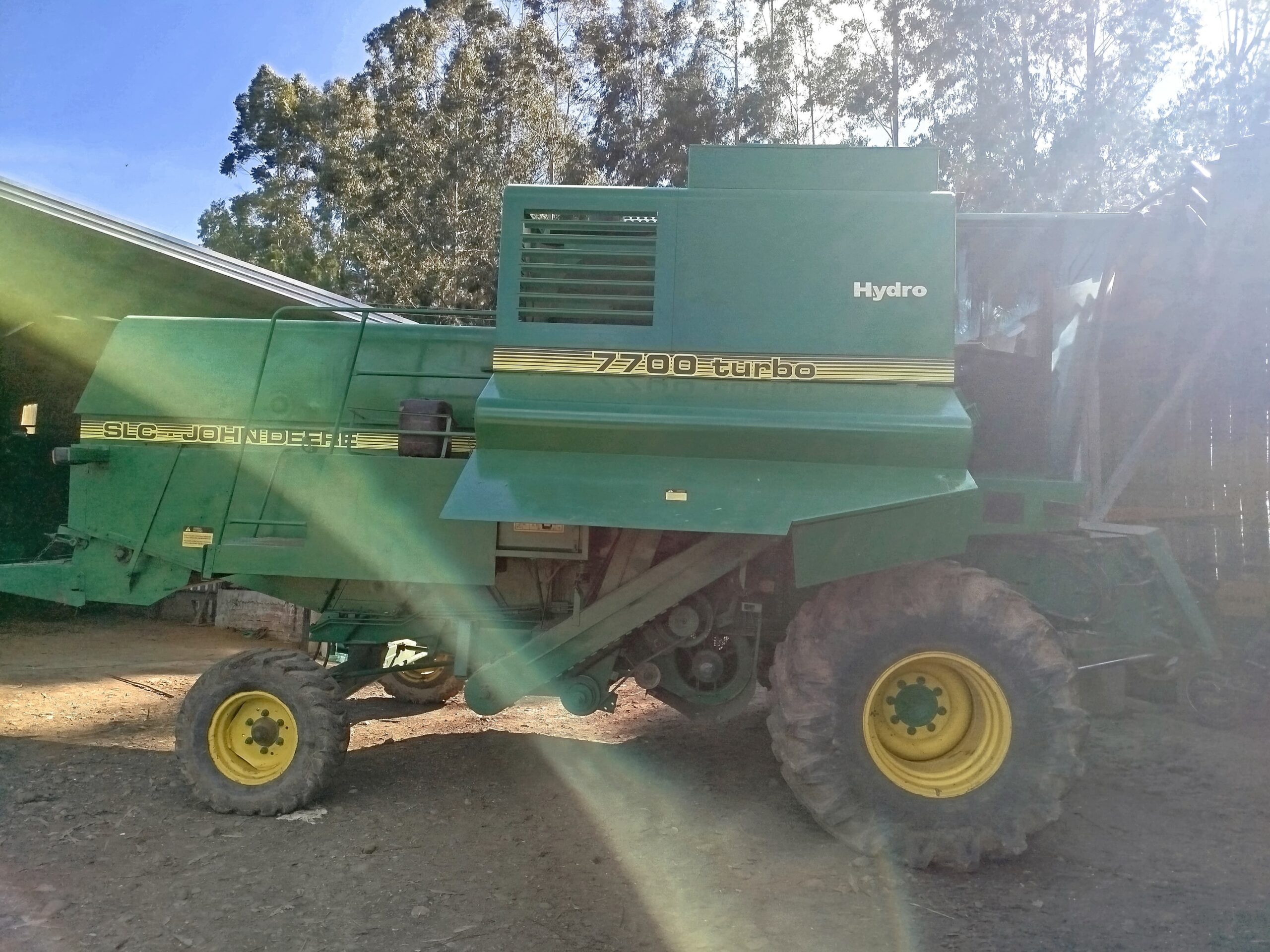 Colheitadeira John Deere 7700
