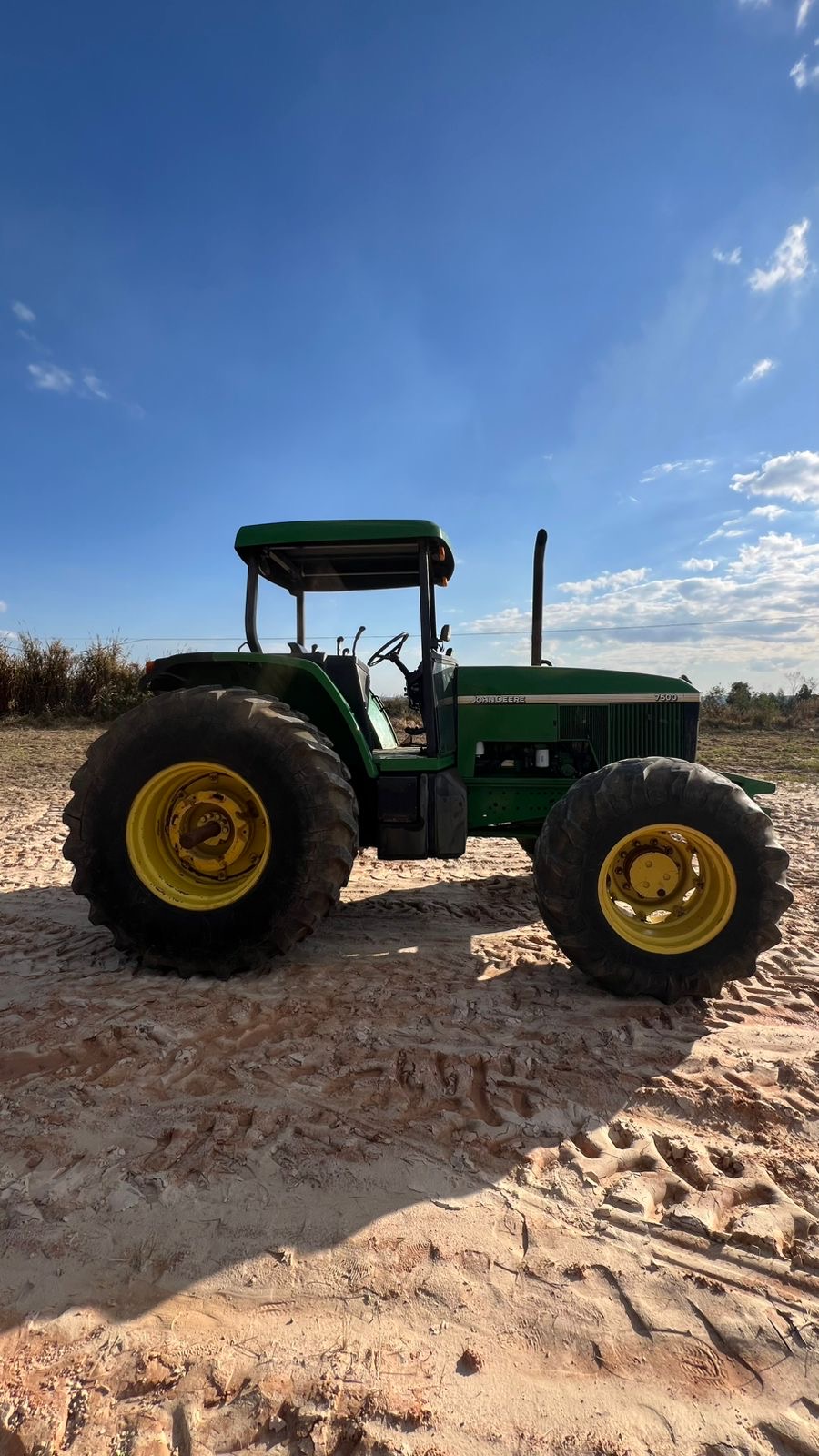 Trator John Deere 7500, Ano 2000