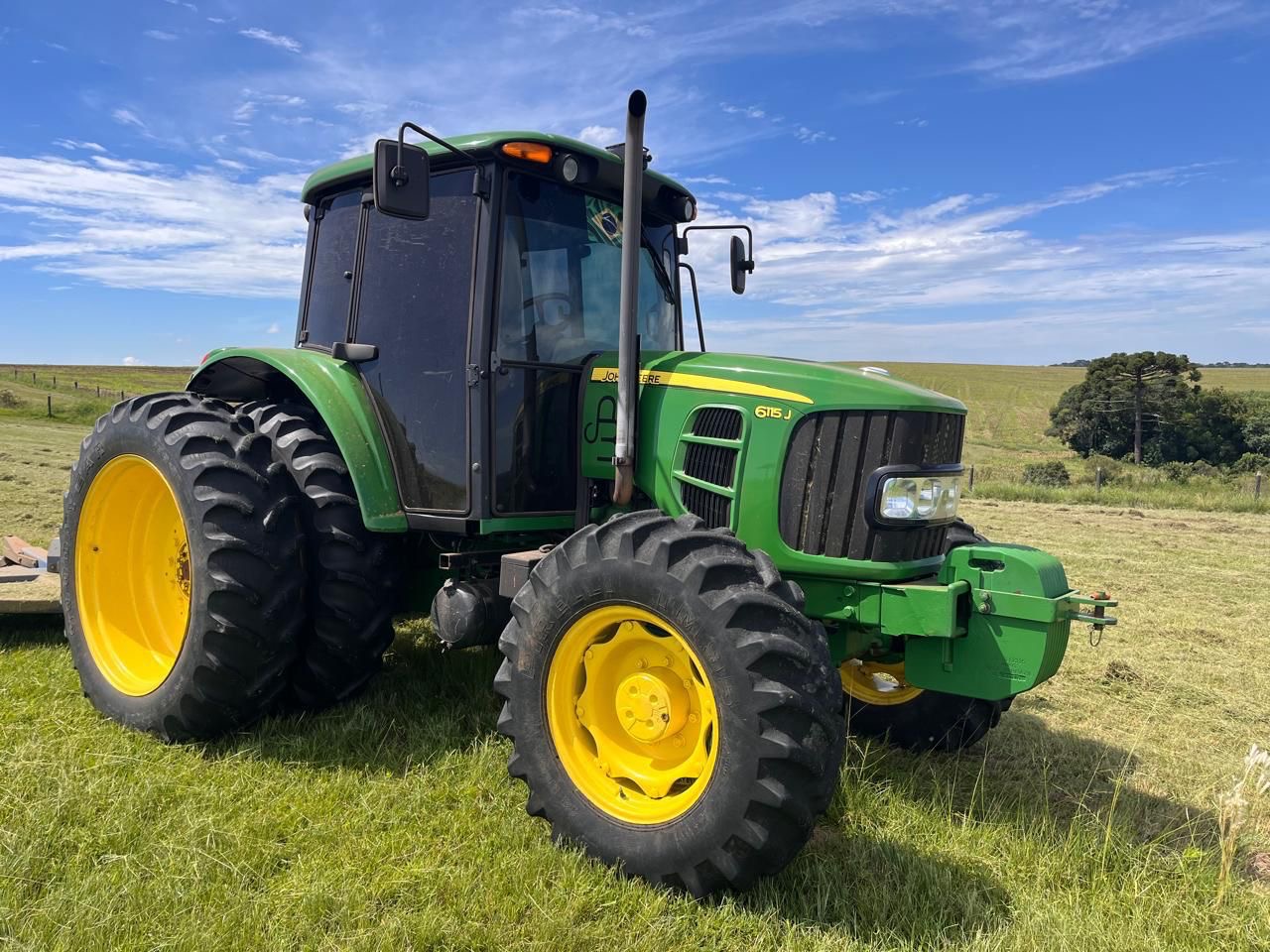 John Deere 6115j ano 2021