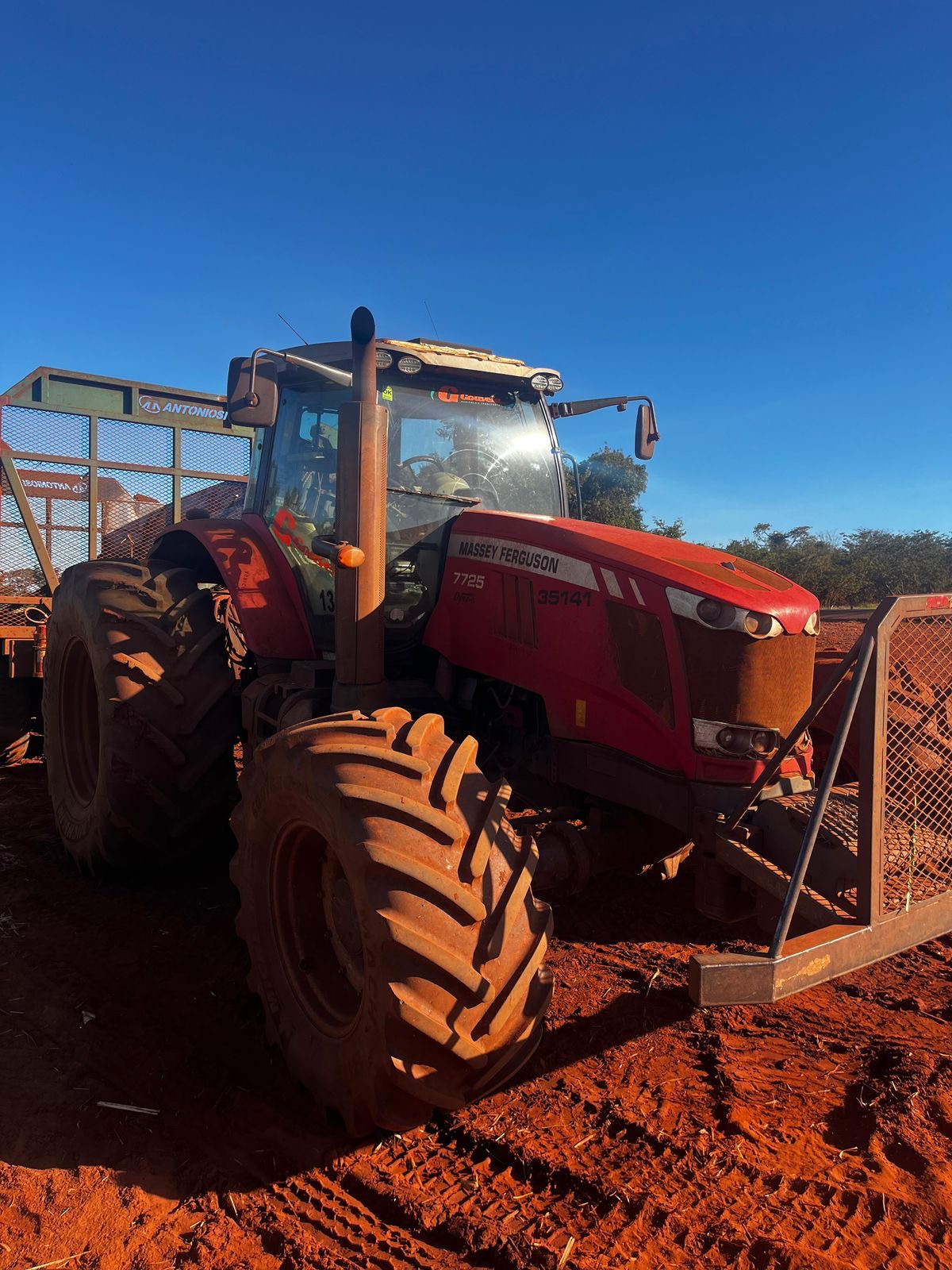 Massey Ferguson 7725 ano 2017