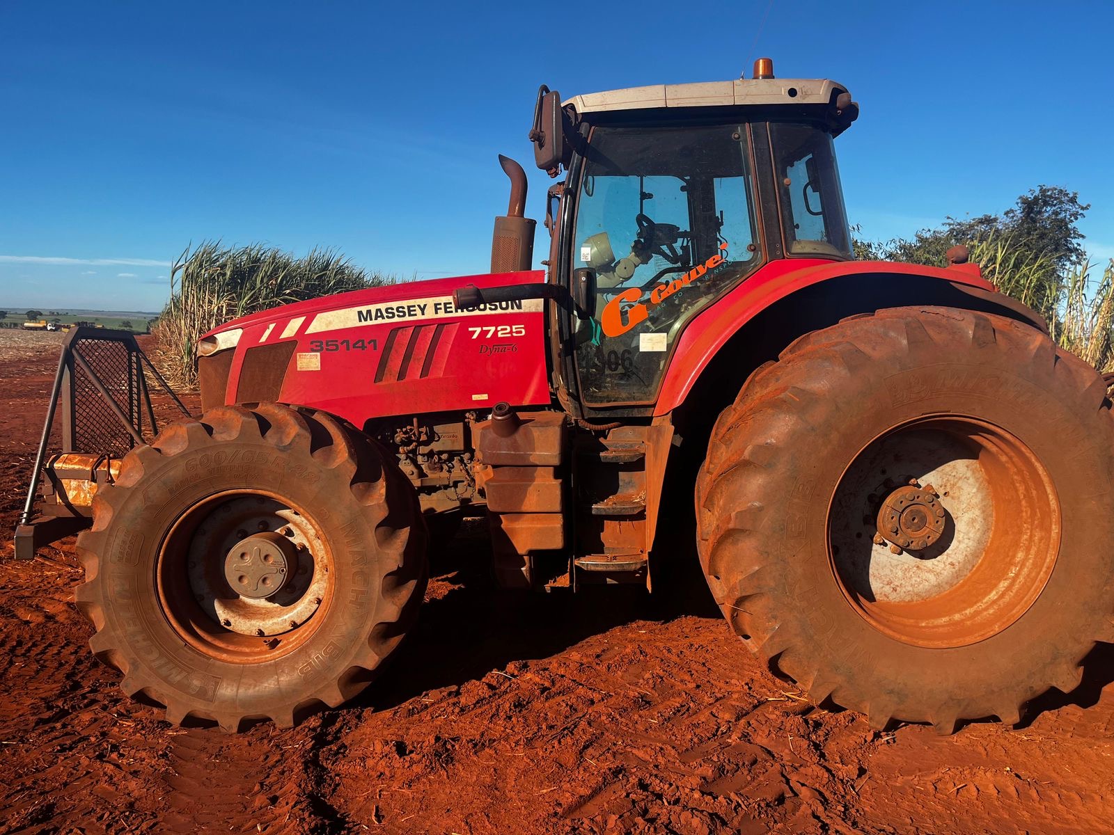 Massey Ferguson 7725 ano 2017