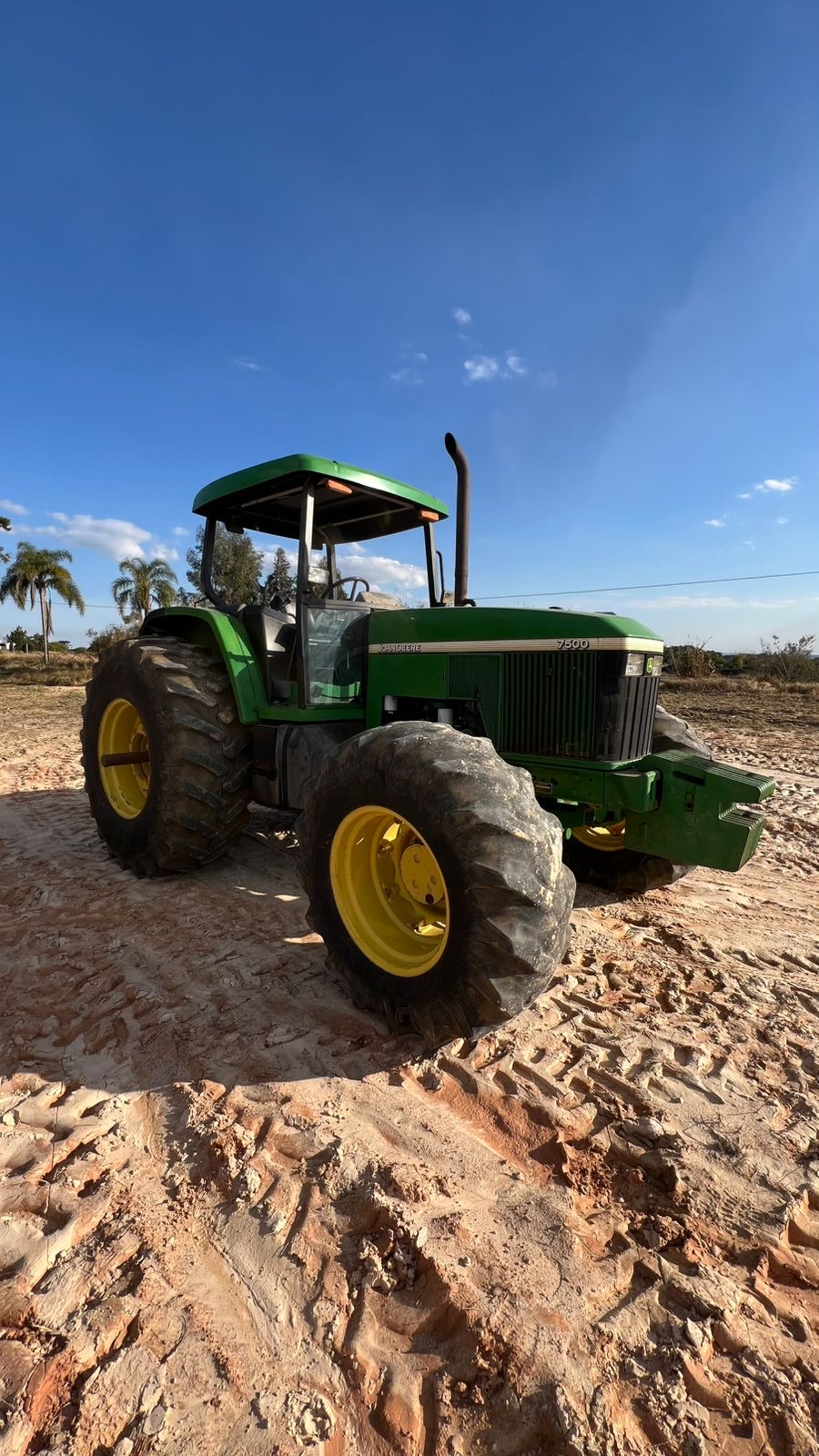 Trator John Deere 7500, Ano 2000