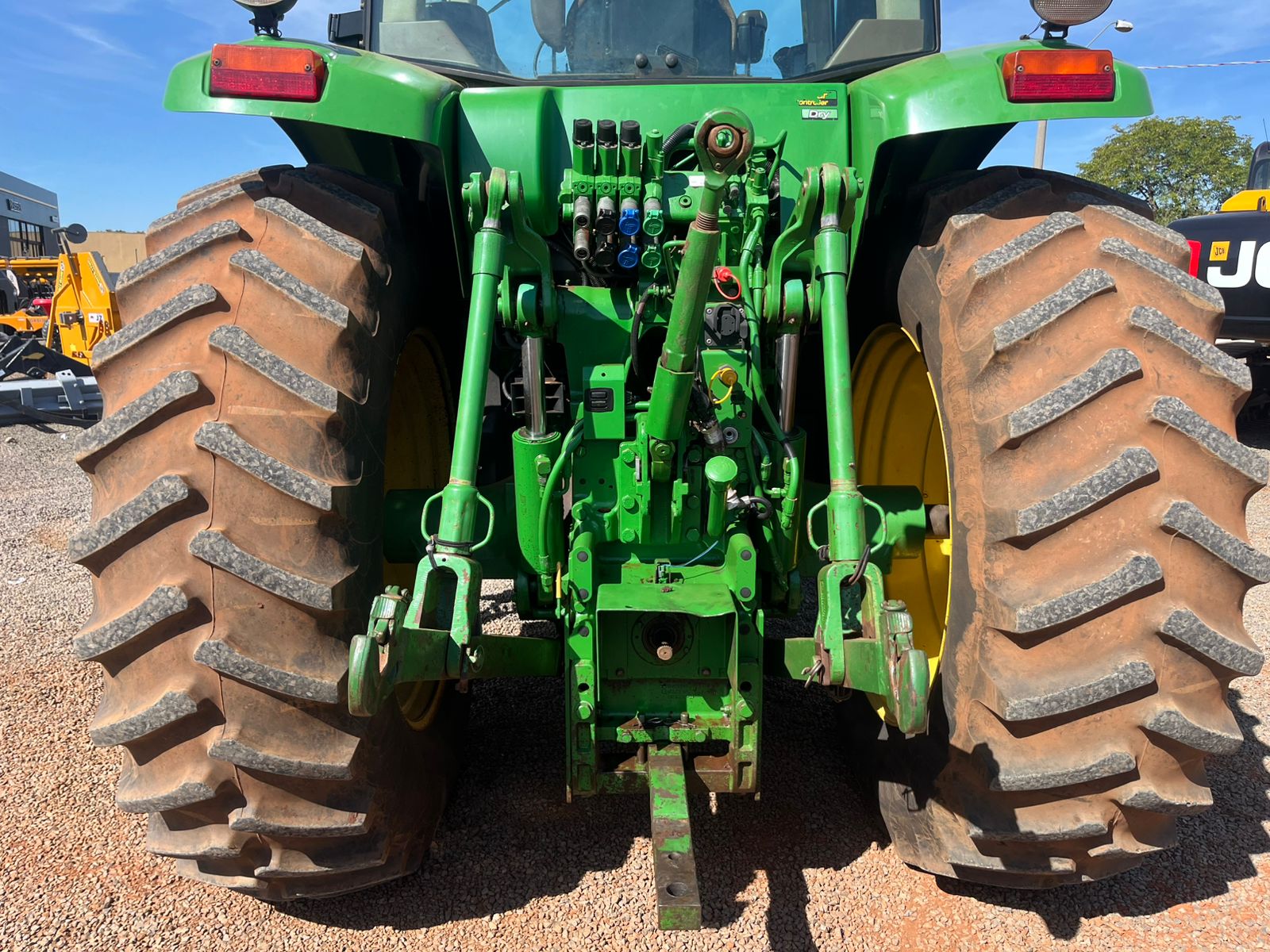 JOHN DEERE 7230 J Ano 2018