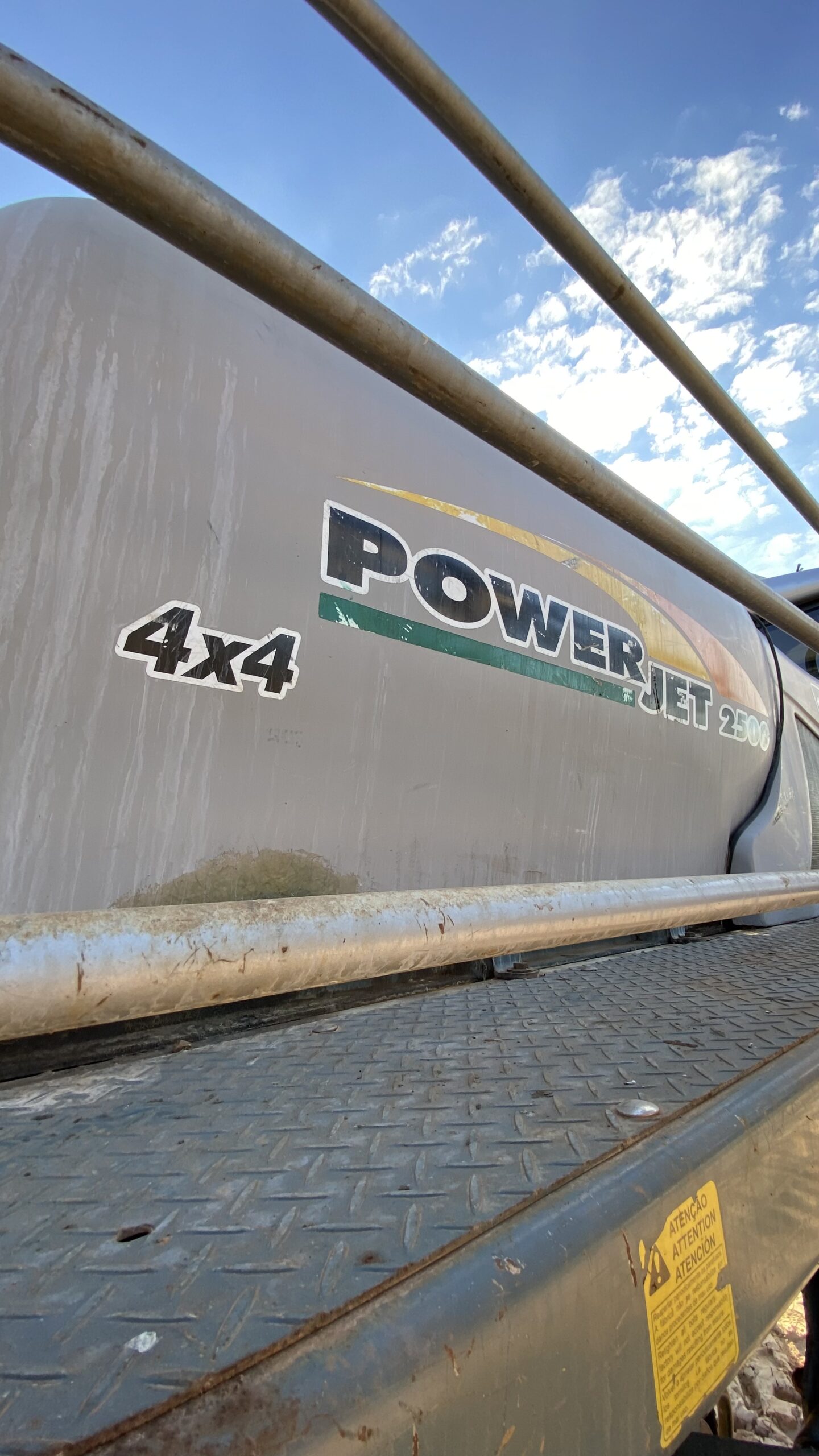 Pulverizador Jan Power Jet 2500 4x4