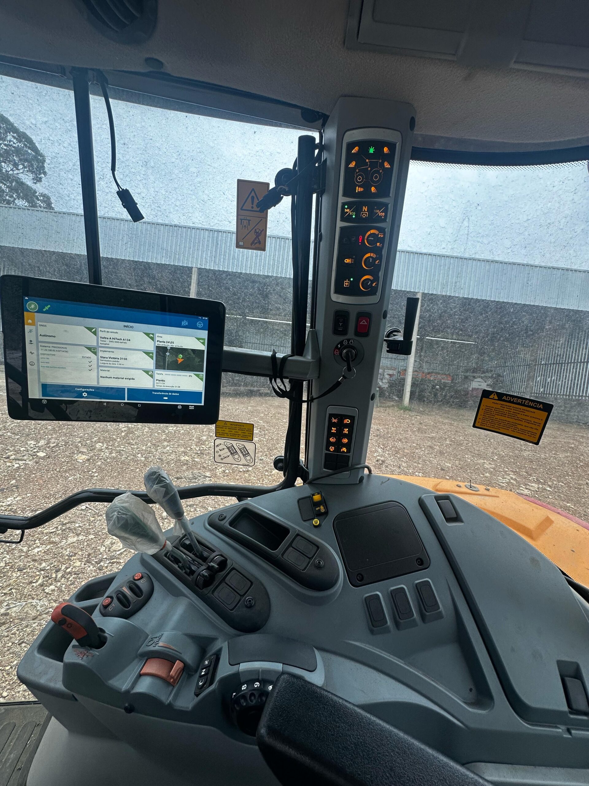 Valtra A134 Hitech ano 2022