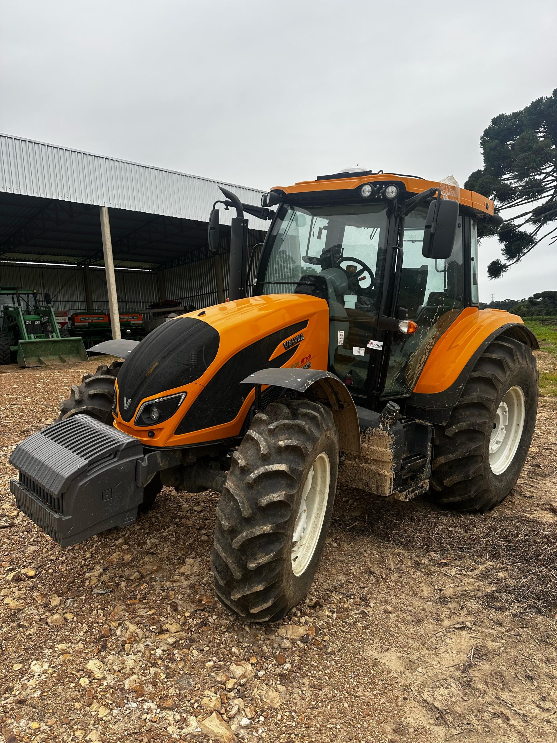 Valtra A134 Hitech ano 2022