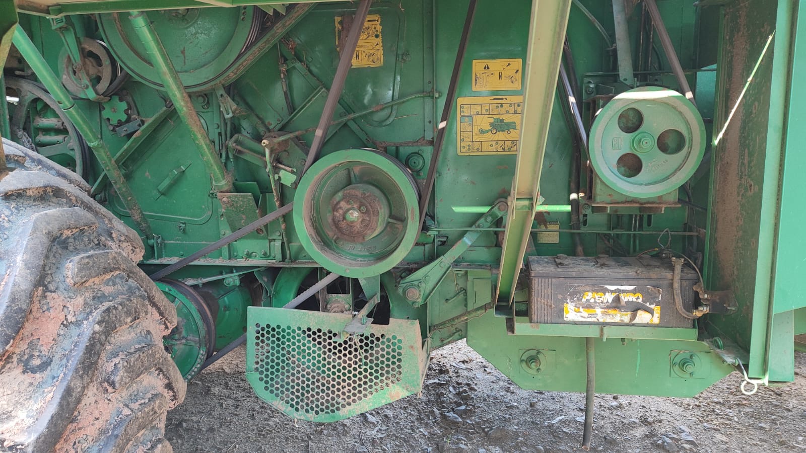 Colheitadeira John Deere 7700