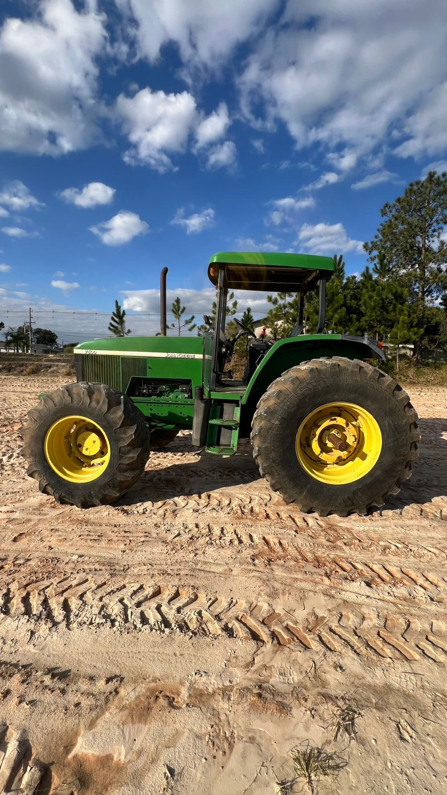 Trator John Deere 7500, Ano 2000