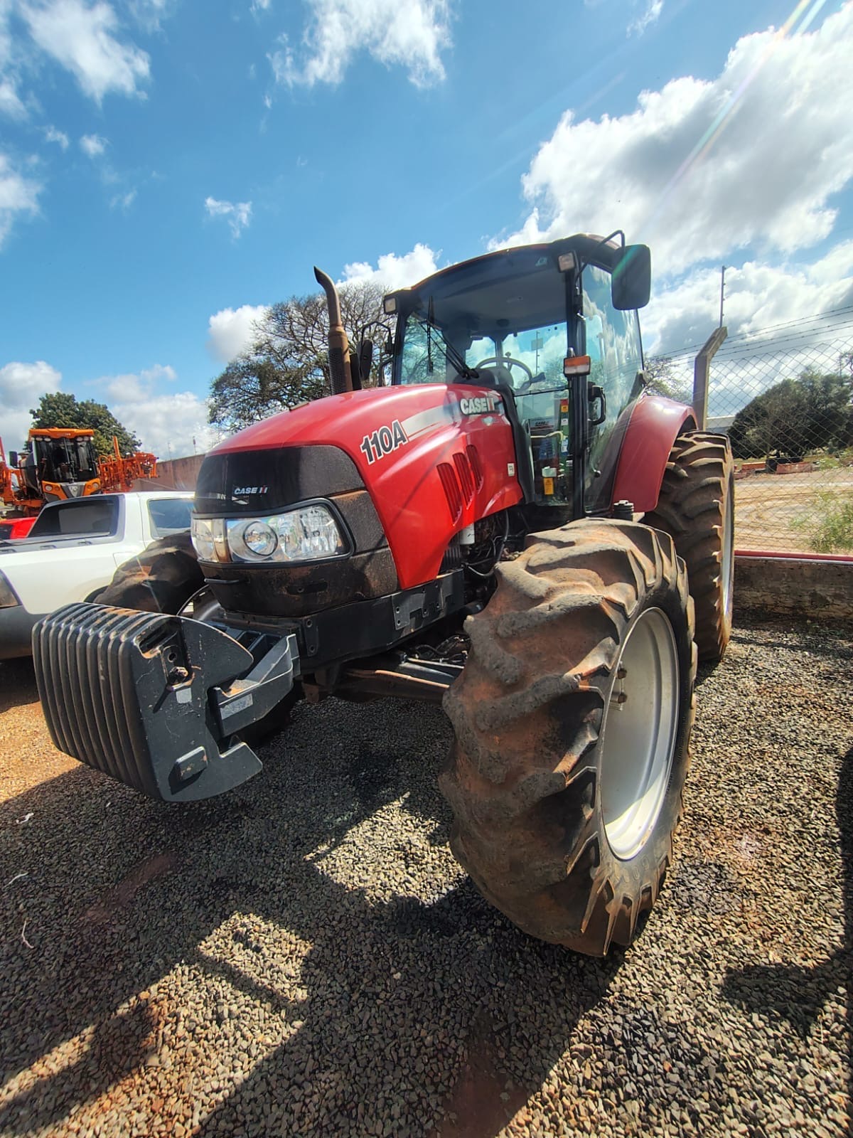 Case Farmall 110a ano 2019