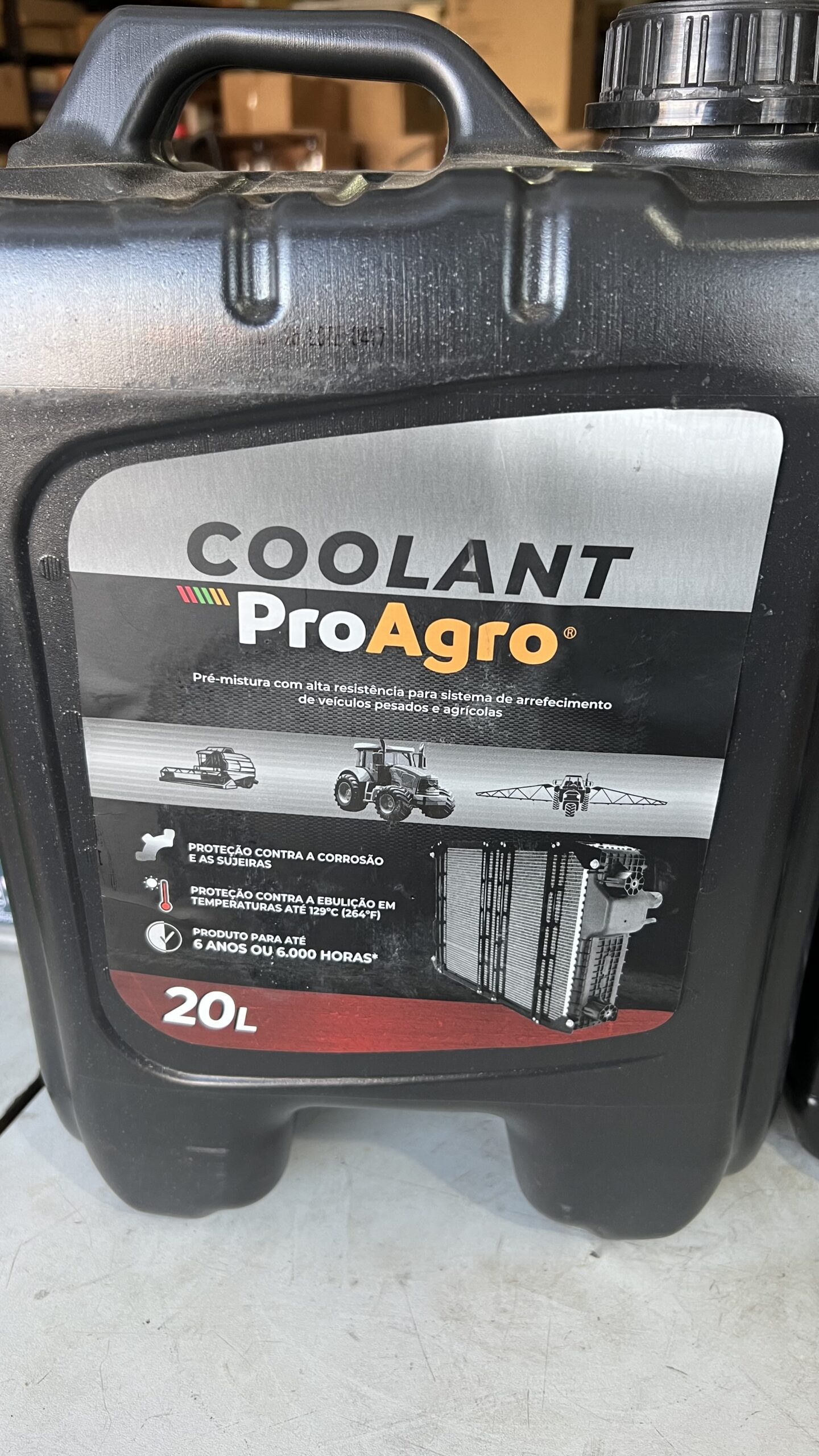 Coolant para radiador de tratores